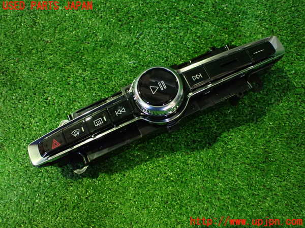 2UPJ-31346290]ボルボ・EX40(XC40 リチャージ)(XE400RXCE)ハザードスイッチ 中古_m0001.jpg