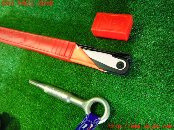 2UPJ-31347805]ボルボ・EX40(XC40 リチャージ)(XE400RXCE)車載工具 中古_m0002.jpg