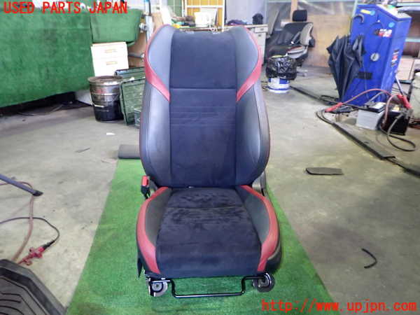 2UPJ-31357065]WRX STI(VAB)助手席シート 中古_m0001.jpg