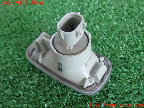 2UPJ-31361160]アルテッツァ(GXE10)右ウィンカーレンズ 中古_m0003.jpg