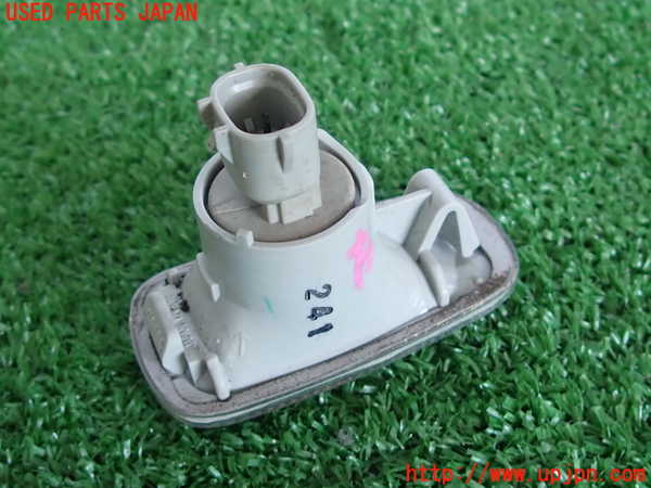 2UPJ-31361162]アルテッツァ(GXE10)左ウィンカーレンズ 中古_m0003.jpg