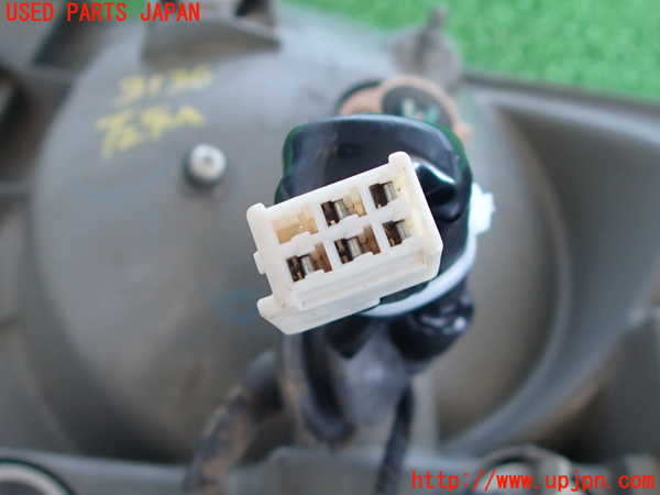 2UPJ-31361536]アルテッツァ(GXE10)左テールランプ 中古_m0003.jpg