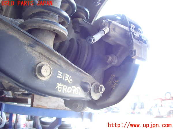 2UPJ-31364300]アルテッツァ(GXE10)右リアナックルハブ 中古_m0002.jpg