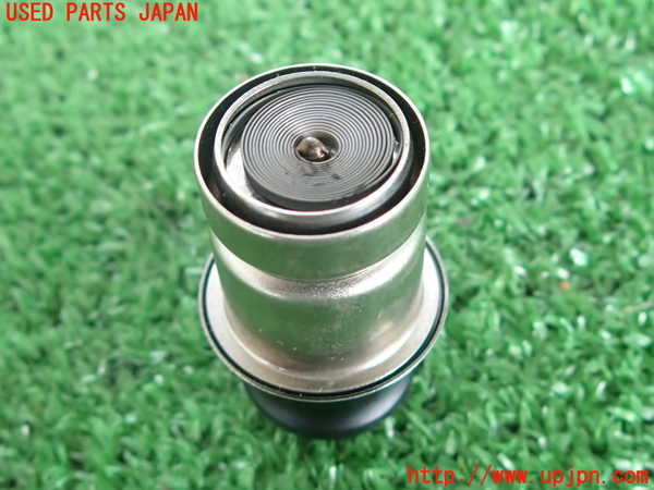 2UPJ-31367815]アルテッツァ(GXE10)シガライター 中古_m0003.jpg