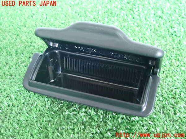 2UPJ-31367822]アルテッツァ(GXE10)灰皿2 中古_m0002.jpg