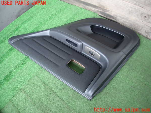 2UPJ-31361294]アルテッツァ(GXE10)右後ドア内張り 中古_m0003.jpg