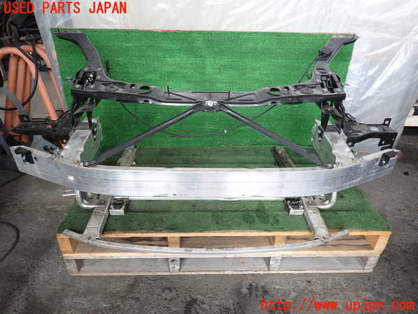 2UPJ-31371041]BMW 218d アクティブツアラー(2C20)コアサポート 中古 F45_m0001.jpg