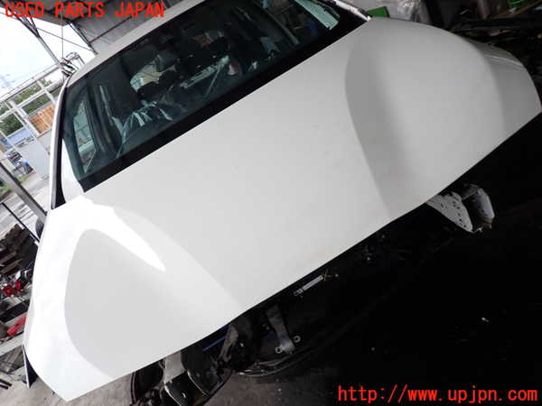 2UPJ-31371060]BMW 218d アクティブツアラー(2C20)ボンネットフード 中古 F45_m0001.jpg