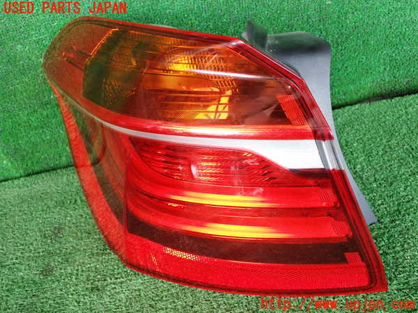 2UPJ-31371536]BMW 218d アクティブツアラー(2C20)左テールランプ 中古 F45_m0001.jpg