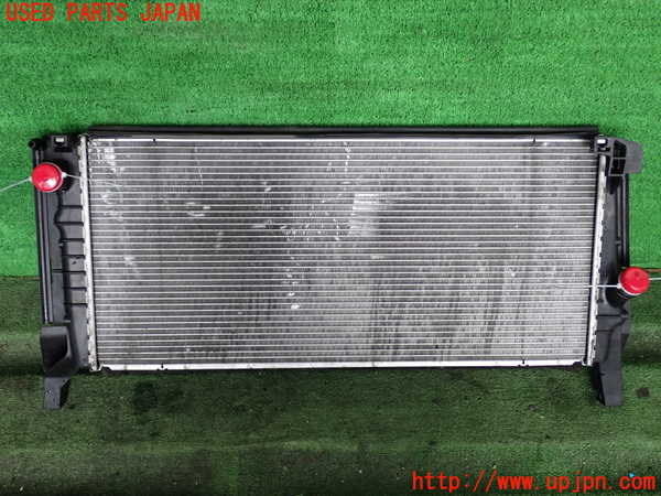 2UPJ-31372321]BMW 218d アクティブツアラー(2C20)ラジエーター1 中古 F45_m0002.jpg