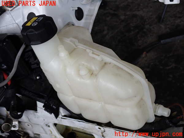 2UPJ-31372410]BMW 218d アクティブツアラー(2C20)ラジエータータンク 中古 F45_m0001.jpg