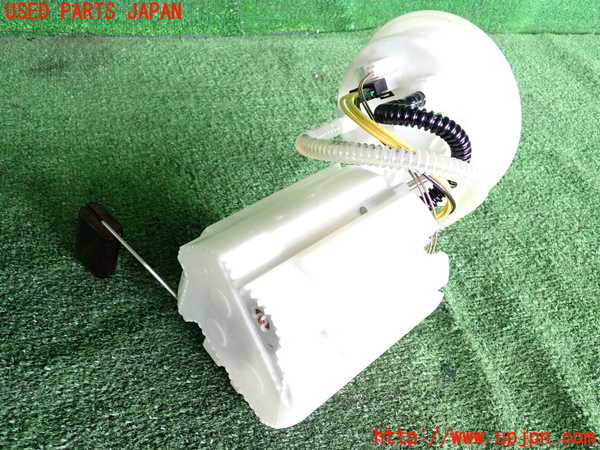 5UPJ-31372510]BMW 218d アクティブツアラー(2C20)燃料ポンプ 中古 F45_m0002.jpg