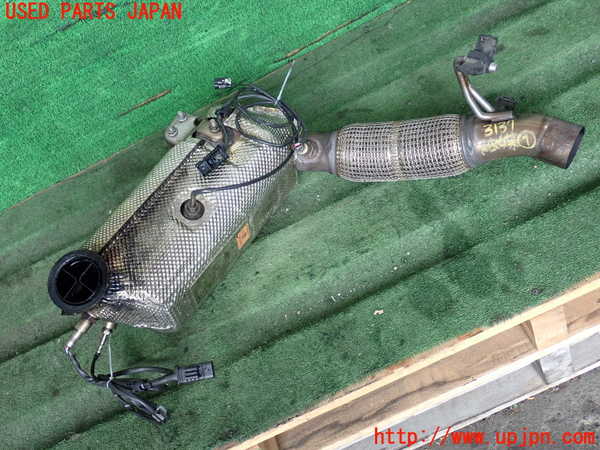 2UPJ-31372661]BMW 218d アクティブツアラー(2C20)触媒1 中古 F45_m0001.jpg