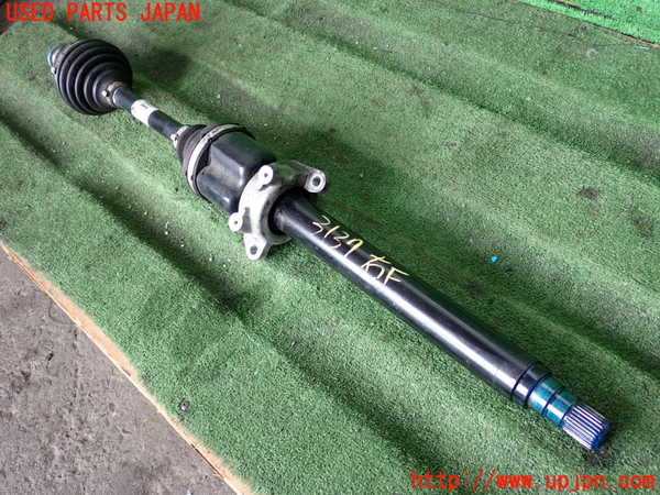 2UPJ-31374010]BMW 218d アクティブツアラー(2C20)右フロントドライブシャフト 中古 F45_m0001.jpg