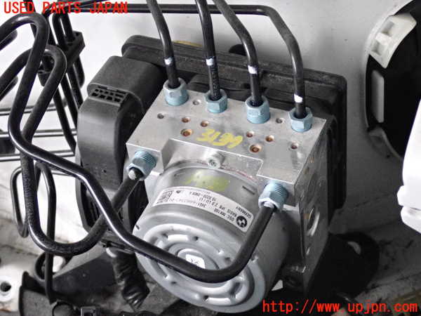 2UPJ-31374040]BMW 218d アクティブツアラー(2C20)ABSアクチュエーター 中古 F45_m0001.jpg