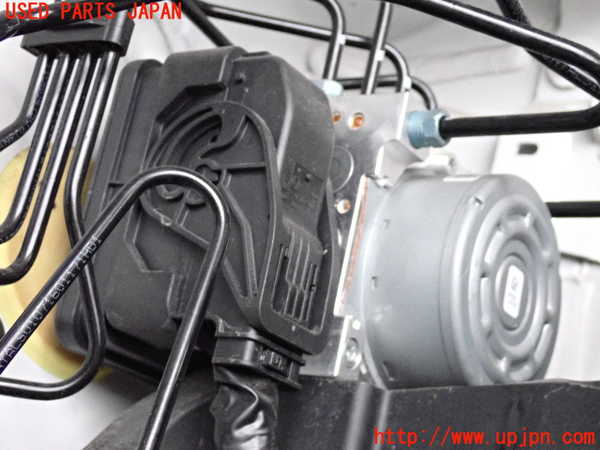 2UPJ-31374040]BMW 218d アクティブツアラー(2C20)ABSアクチュエーター 中古 F45_m0002.jpg