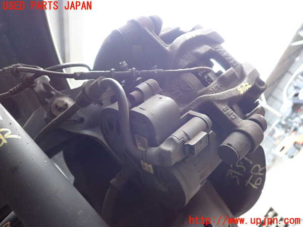 2UPJ-31374090]BMW 218d アクティブツアラー(2C20)右リアキャリパー 中古 F45_m0002.jpg