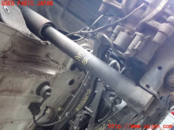 2UPJ-31375070]BMW 218d アクティブツアラー(2C20)右リアショックアブソーバー 中古 F45_m0001.jpg