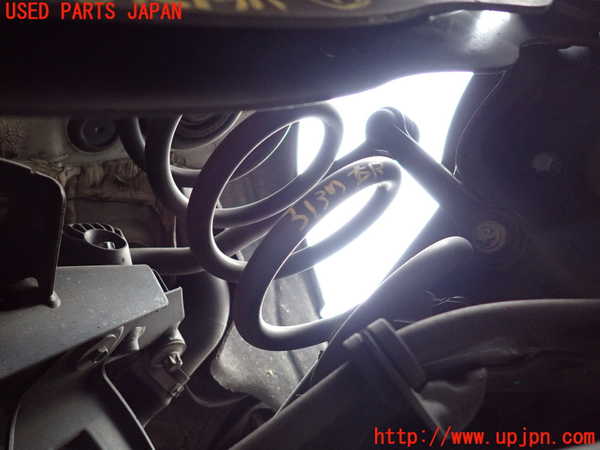 2UPJ-31375100]BMW 218d アクティブツアラー(2C20)右リアスプリング 中古 F45_m0001.jpg