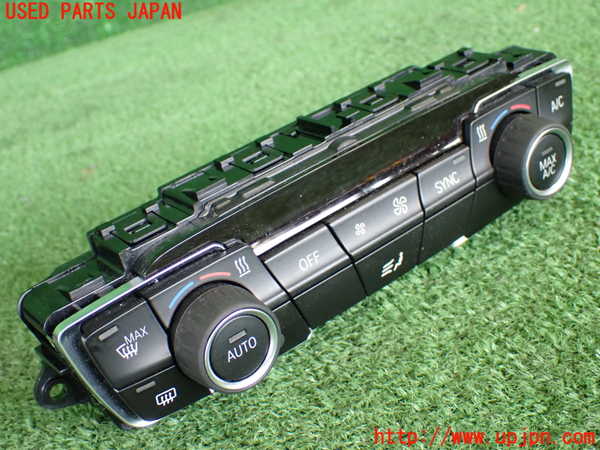 2UPJ-31376066]BMW 218d アクティブツアラー(2C20)エアコンスイッチ1 中古 F45_m0001.jpg