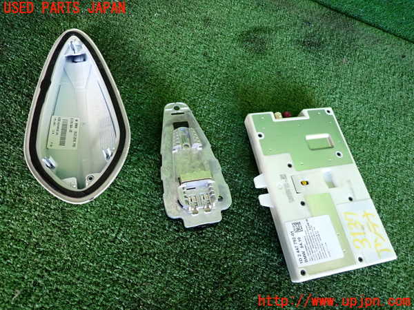2UPJ-31376550]BMW 218d アクティブツアラー(2C20)アンテナ 中古 F45_m0002.jpg