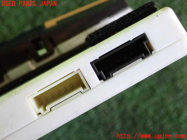 2UPJ-31376550]BMW 218d アクティブツアラー(2C20)アンテナ 中古 F45_m0005.jpg