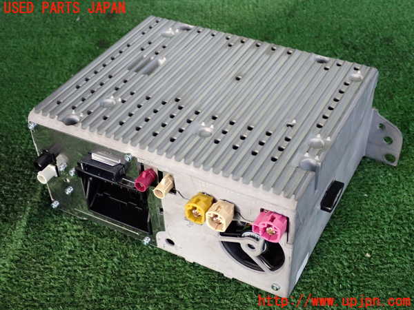2UPJ-31376589]BMW 218d アクティブツアラー(2C20)カーナビゲーション 中古 F45_m0002.jpg