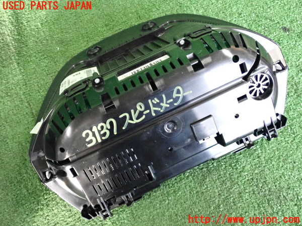 2UPJ-31376170]BMW 218d アクティブツアラー(2C20)スピードメーター 中古 F45_m0002.jpg