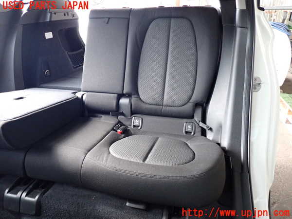 2UPJ-31377435]BMW 218d アクティブツアラー(2C20)左リアシート 中古 F45_m0001.jpg