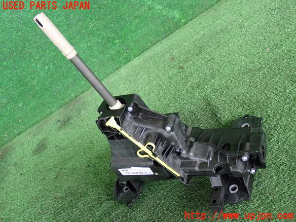 2UPJ-31377555]BMW 218d アクティブツアラー(2C20)ATシフトレバー 中古 F45_m0001.jpg