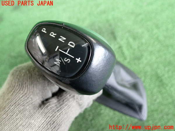 2UPJ-31377570]BMW 218d アクティブツアラー(2C20)シフトノブ 中古 F45_m0003.jpg