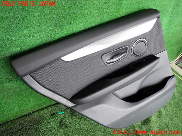 2UPJ-31371324]BMW 218d アクティブツアラー(2C20)左後ドア内張り 中古 F45_m0002.jpg
