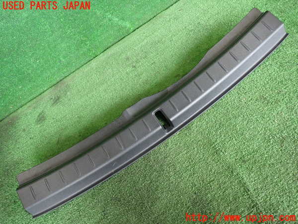 2UPJ-31377691]BMW 218d アクティブツアラー(2C20)内装トリム類1 中古 F45_m0001.jpg