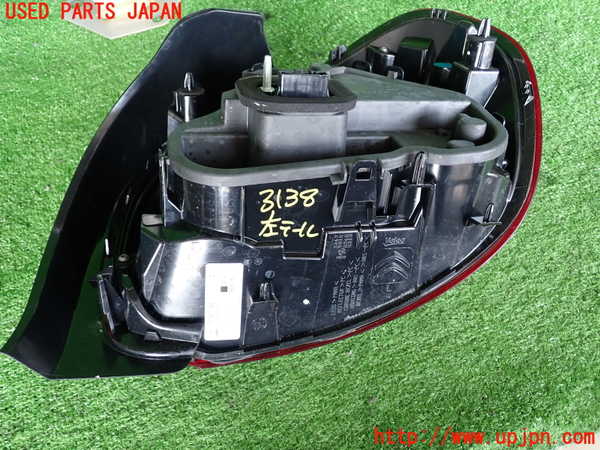 2UPJ-31381536]シトロエン・C3(B6HN05)左テールランプ 中古_m0003.jpg