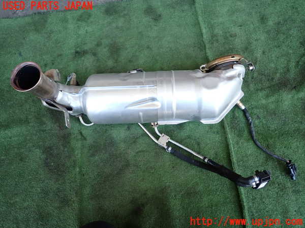 2UPJ-31382661]シトロエン・C3(B6HN05)触媒1 中古_m0002.jpg