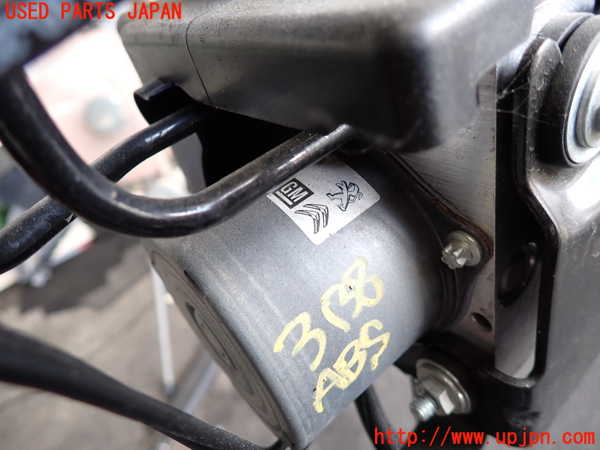 2UPJ-31384040]シトロエン・C3(B6HN05)ABSアクチュエーター 中古_m0002.jpg