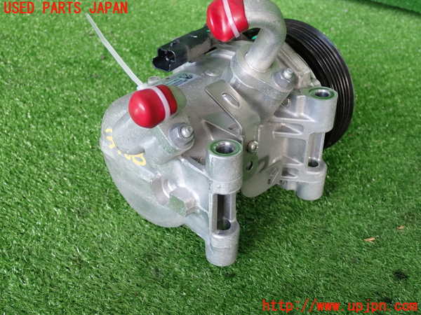 2UPJ-31386025]シトロエン・C3(B6HN05)エアコンコンプレッサー 中古_m0002.jpg