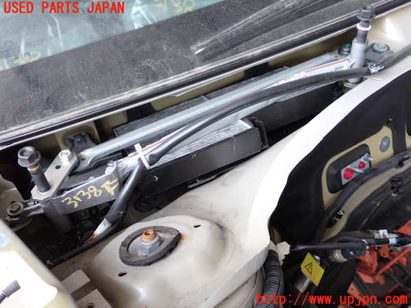 2UPJ-31386770]シトロエン・C3(B6HN05)フロントワイパーモーター 中古_m0001.jpg