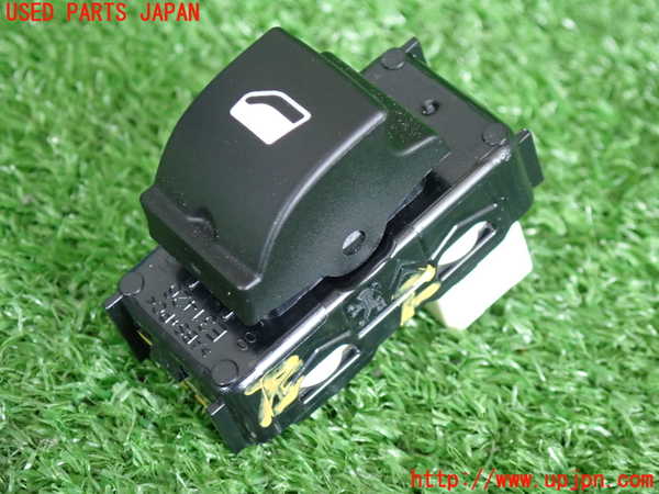 2UPJ-31386245]シトロエン・C3(B6HN05)左前パワーウィンドウスイッチ 中古_m0001.jpg