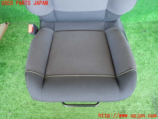 2UPJ-31387065]シトロエン・C3(B6HN05)助手席シート 中古_m0002.jpg