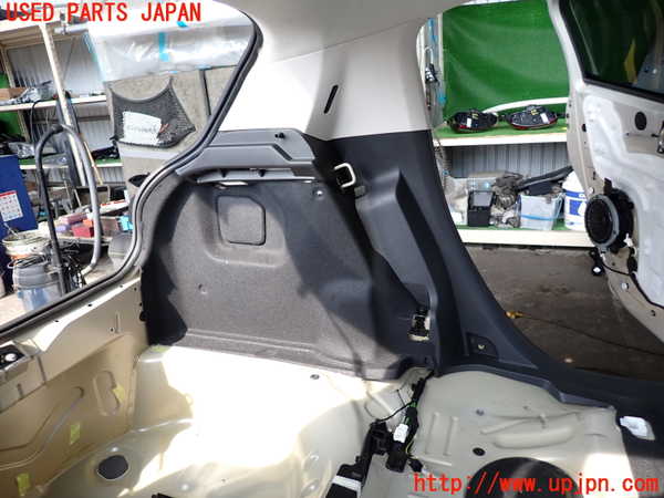 2UPJ-31387680]シトロエン・C3(B6HN05)左リアピラートリム 中古_m0001.jpg