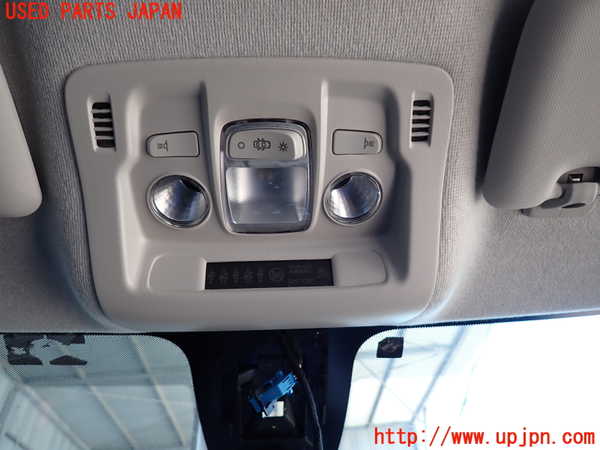 2UPJ-31386411]シトロエン・C3(B6HN05)ルームランプ1 (真中 1列目) 中古_m0001.jpg