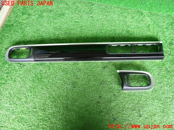 2UPJ-31387691]シトロエン・C3(B6HN05)内装トリム類1 中古_m0001.jpg