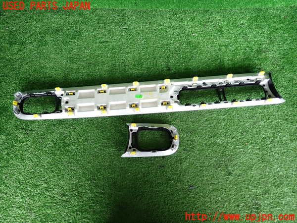 2UPJ-31387691]シトロエン・C3(B6HN05)内装トリム類1 中古_m0004.jpg