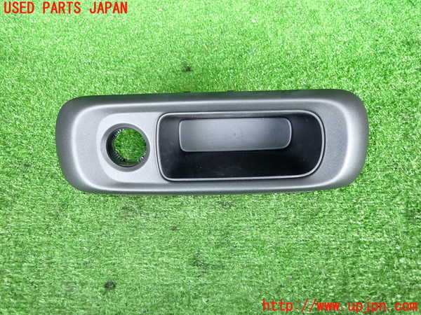 2UPJ-31387692]シトロエン・C3(B6HN05)内装トリム類2 中古_m0001.jpg