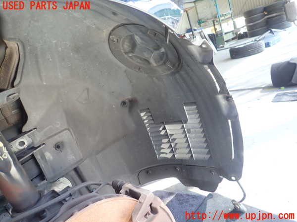 1UPJ-31391090]ベンツ A250 4MATIC セダン(177147M V177)右前フェンダーライナー 中古_m0002.jpg