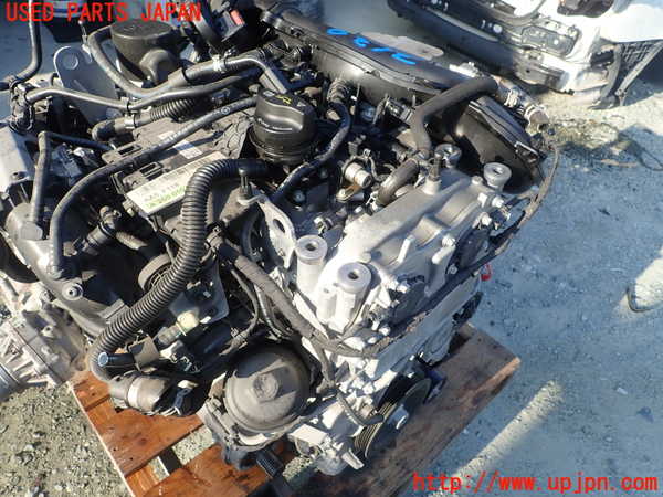 1UPJ-31392010]ベンツ A250 4MATIC セダン(177147M V177)エンジン M260 4WD 中古_m0002.jpg