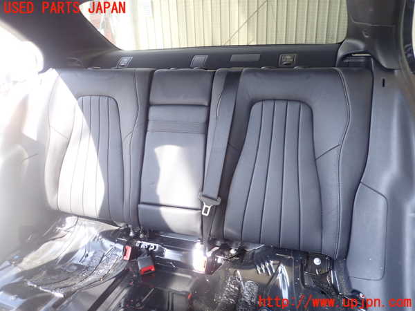 1UPJ-31397385]ベンツ A250 4MATIC セダン(177147M V177)リアシート 中古_m0001.jpg