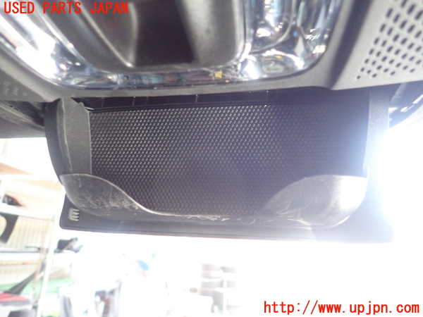 1UPJ-31396411]ベンツ A250 4MATIC セダン(177147M V177)ルームランプ1 (１列目) 中古_m0002.jpg