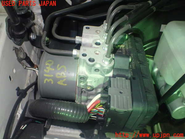 1UPJ-31404040]レクサス・GS250(GRL11)ABSアクチュエーター 中古_m0001.jpg